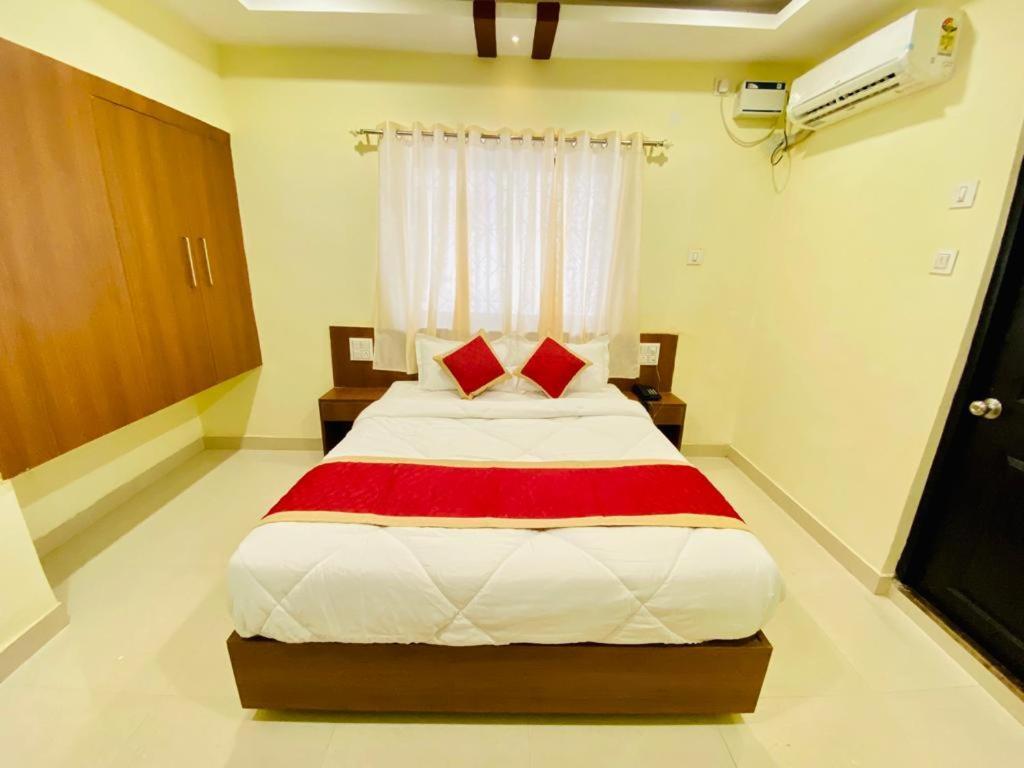 Hotel Prabhuvihar Residency à Porvorim Extérieur photo